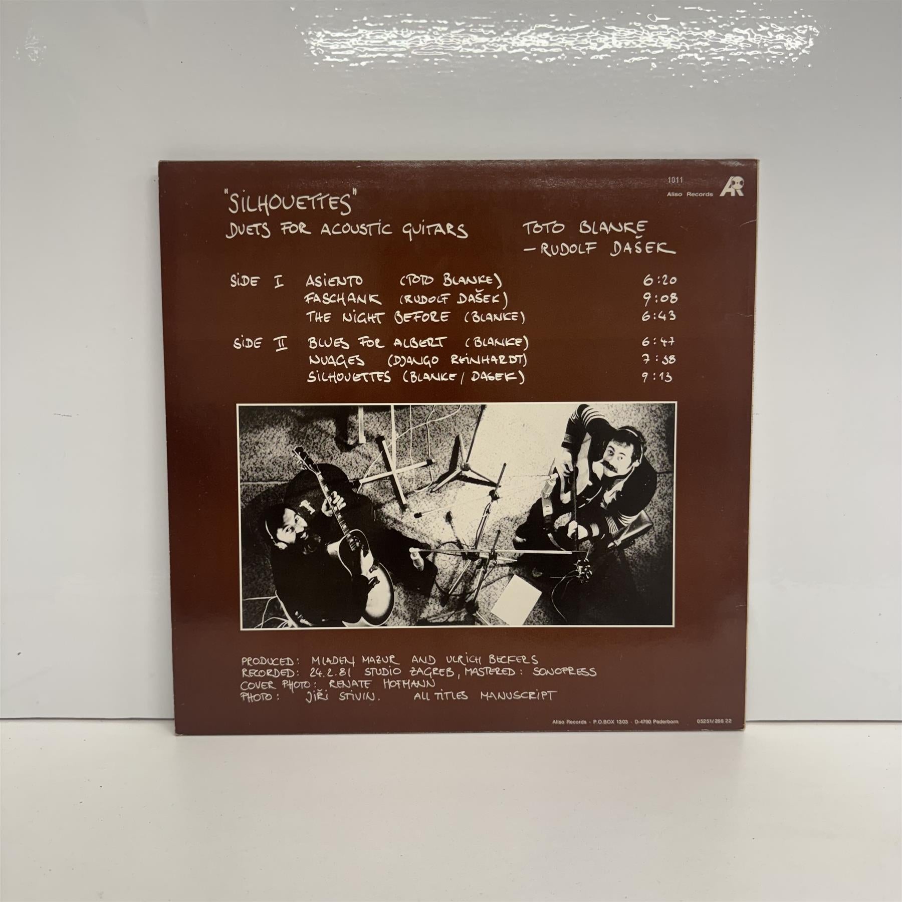 Toto Blanke, Rudolf Dašek - Silhouettes - Duets For Acoustic Guitars Vinyl LP